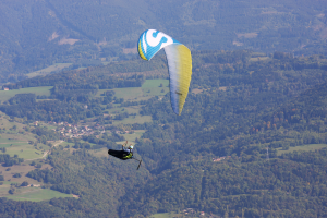 razeebuss radicall , clement Latour